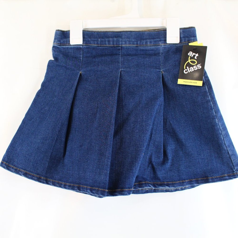NWT ART CLASS  jean skirt size large (10-12)